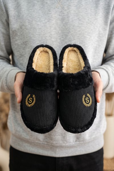 Moda Devrin Erkek Siyah S Nakışlı Kışlık Ev Terliği Kürklü Sıcak Tutan Panduf