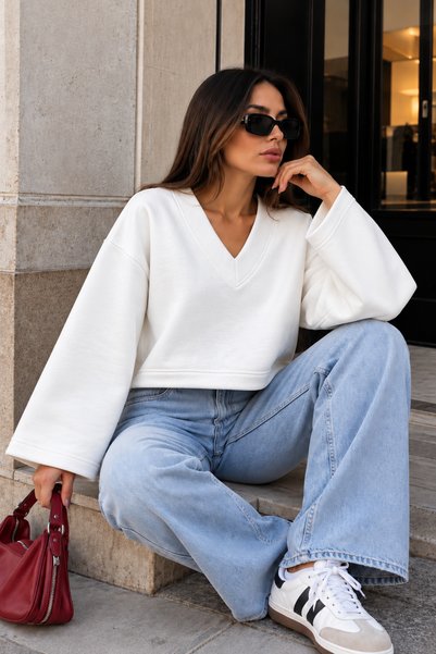 BEYUSİRA Women's V-Neck Oversized Drop-Shoulder Long-Sleeve Cropped Sweatshirt