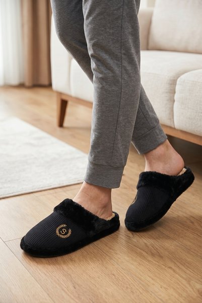 Moda Devrin Erkek Siyah S Nakışlı Kışlık Ev Terliği Kürklü Sıcak Tutan Panduf