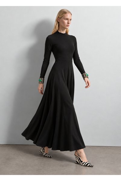 LADYA COLLECTION Μαύρο φόρεμα μακρύ μανίκι με λαιμόκοψη ψαρά, από ύφασμα με L...