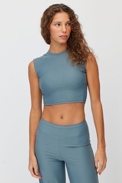 PAULMARK Women's Sleeveless Stretch-Fit Cropped Tank Top