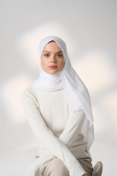 HIJAB VIP Ready-Made Scarf with Elastic - Short Right Side - White