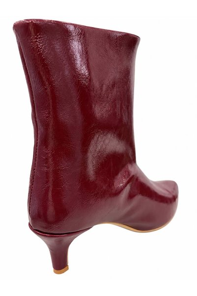 PAPUCUMUN DÜNYASI Women's Patent Leather Pointed-Toe Ankle Boots with Thin, Stiletto Heels