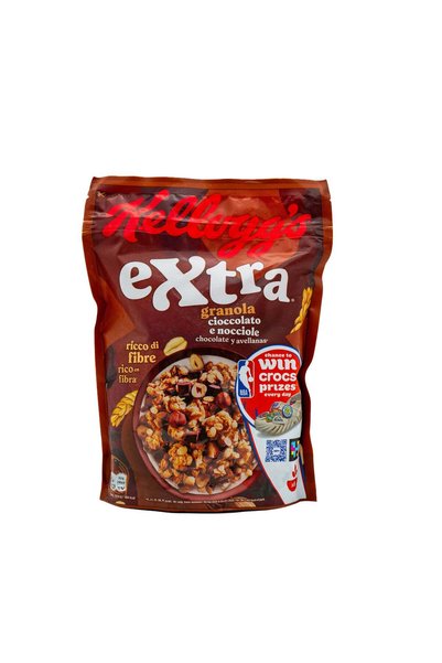 Kellogg's Granola Kellogg’s Extra cu ciocolată și alune de pădure, 375 g