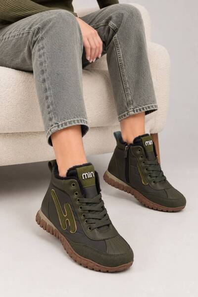 akix Women's Sneakers Boots with Fur-Lined Hidden Heels