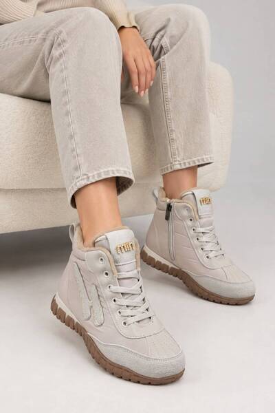akix Women's Sneakers Boots with Fur-Lined Hidden Heels
