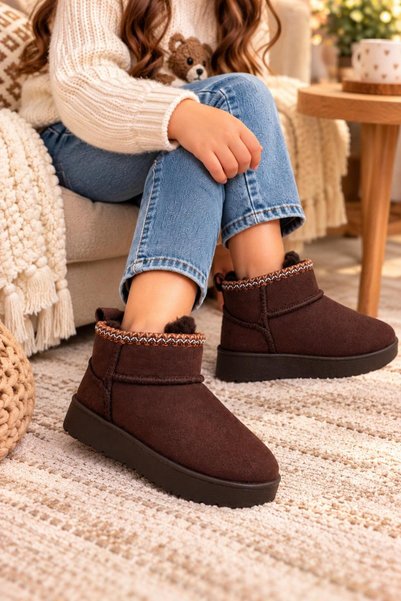 Babetty Girls' Mini Suede Snow Boots, Children's Boots with Fleece-Lined Cons...