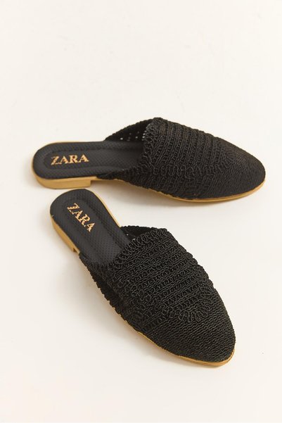 WeShaya Black Knit Closed-Toe Slippers, Flat Sole, Pointed Toe