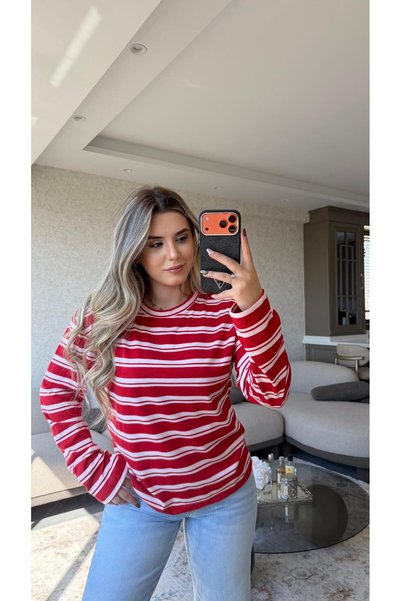 Kadın Kırmızı Beyaz Çizgili Oversize T-Shirt