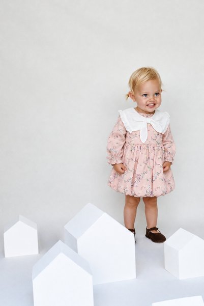 Magu Girls' Pink Balloon-Skirt Dress with Floral Print