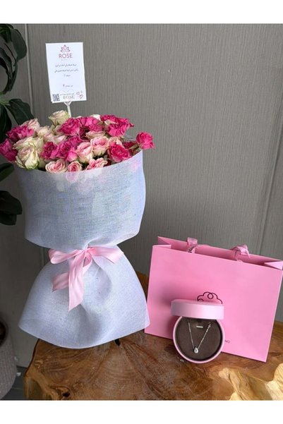Other Copy of a copy of a high-end gift set: elegant necklace with a bouquet ...