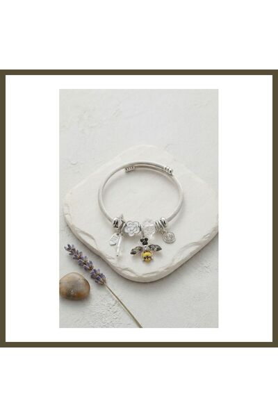 northcity n Silver-Toned Bracelet with Bee and White Flower Charms BX
