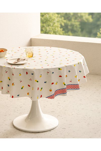 Madame Coco Olmira Tablecloth - Multicolored - 140 cm