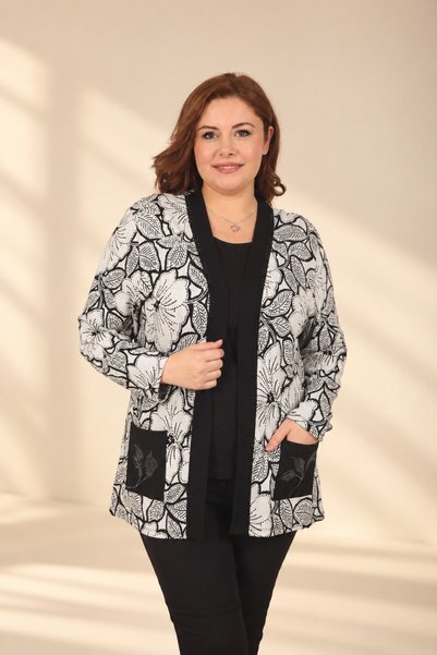 By Saygı Γυναικείο ζακέτα με φλοράλ μοτίβο και λεπτομέρειες με χάντρες – Σετ ...