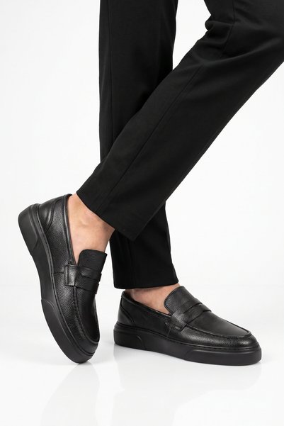 AYAKMOD Black Genuine Leather Stylish and Comfortable Men's Casual Loafers 27...