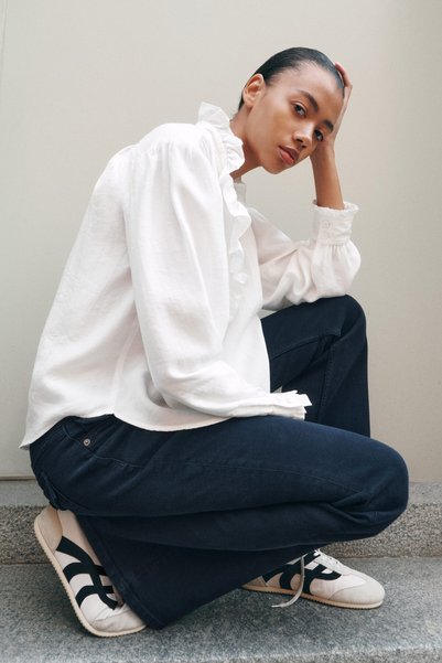 H&M Flared Low Waist Jeans