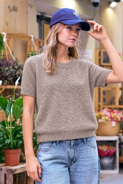 DAMGA JEANS Women's Crew Neck Casual Short-Sleeve Black Knit Sweater