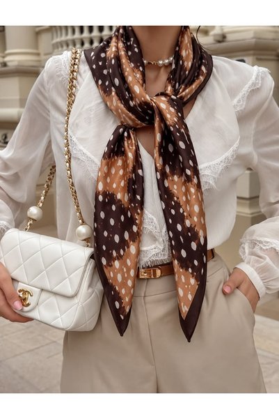 CHARMLUCKY Bambi Patterned Scarf 70X70
