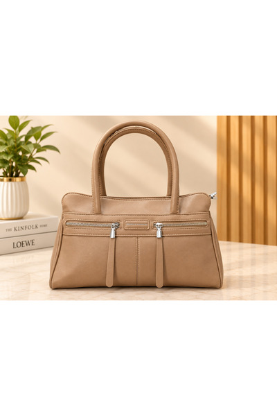 Generic Brand Women's Stylish Practical Bag with Beautiful Metal Details