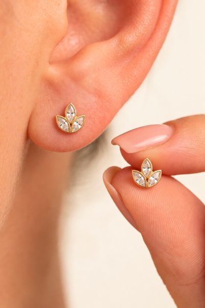 Elika Silver 925 Ayar Gümüş Minimal Lotus Çiçeği Küpe