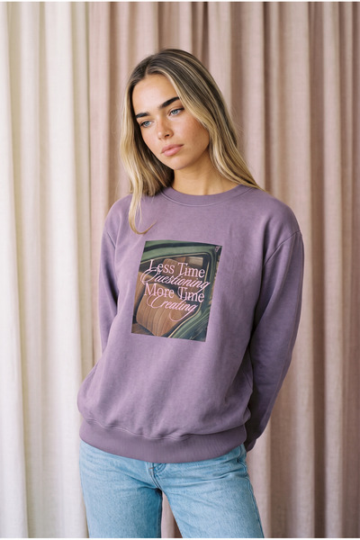 Amia&Co. Women's Lilac Oversized Printed Sweatshirt