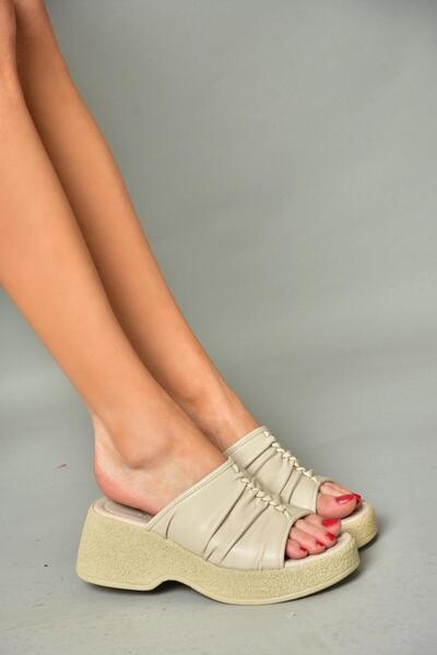 Fox Shoes S996443009 Beige Thick Soled Women's Slippers