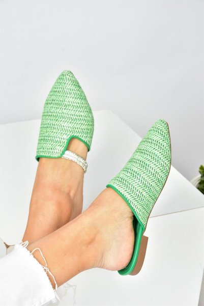 Fox Shoes Papuci de damă cu detalii de piatră de paie verde P820031417