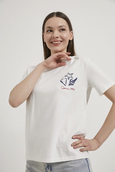 Arma Life Sea Shell Print Detailed T-Shirt