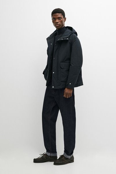 Massimo Dutti Cepli kısa kapitone parka