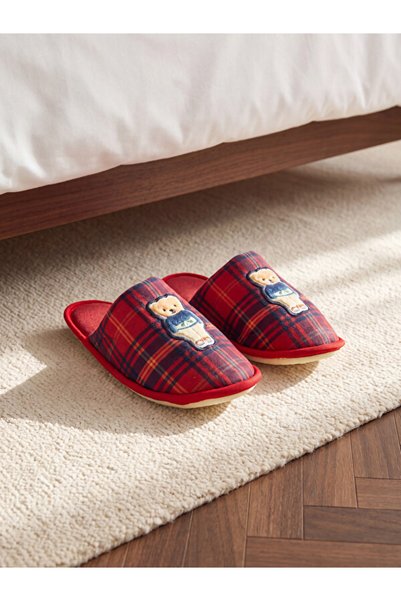 LC Waikiki Λαμπερές επιλογές από το Shining Store: Γυναικείες παντόφλες σπιτι...