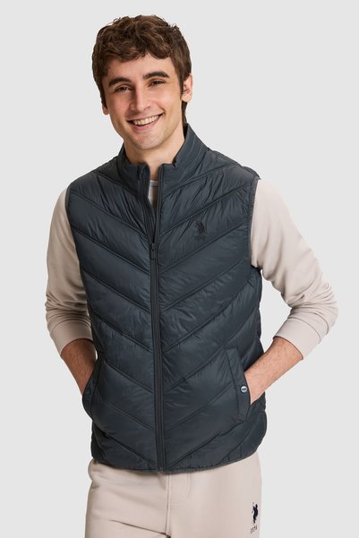 U.S. Polo Assn. Men’s Gray Mock Neck Zippered Pocket Vest 50326207-VR076