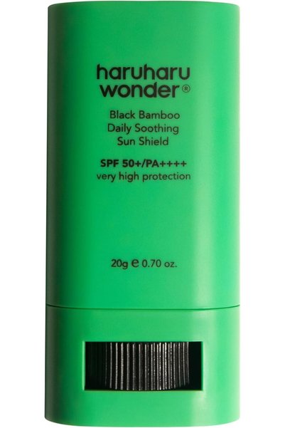 HaruHaru وندر بلاك بامبو واقي شمس يومي مهدئ SPF50+ PA++++