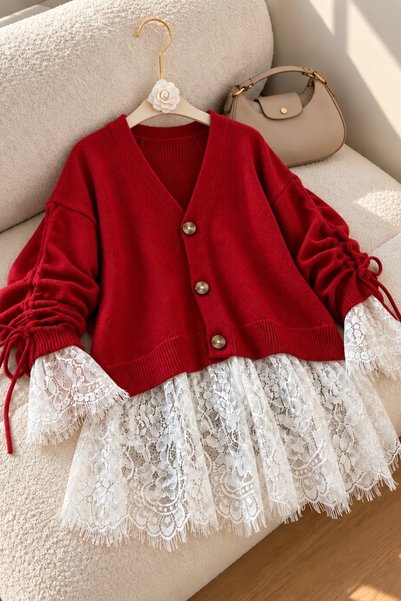 İmajButik سترة صوفية ذات تنورة وياقة حمراء مزينة بالدانتيل ورباط.