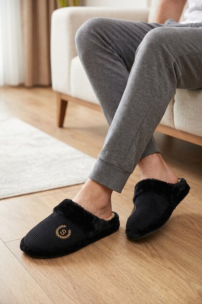 Moda Devrin Erkek Siyah S Nakışlı Kışlık Ev Terliği Kürklü Sıcak Tutan Panduf