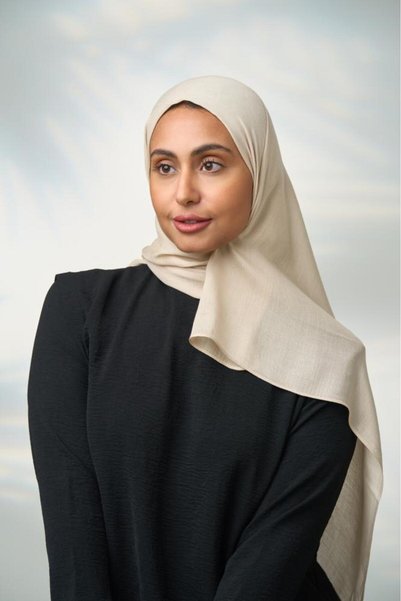 HIJAB VIP حجاب مودال - بيج