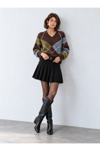 Lavinza Women's V-Neck Sweater with Diamond Pattern