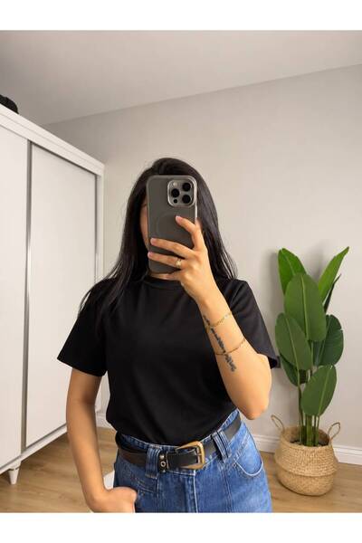 Kadın Yuvarlak Yaka Basic T-Shirt & Body