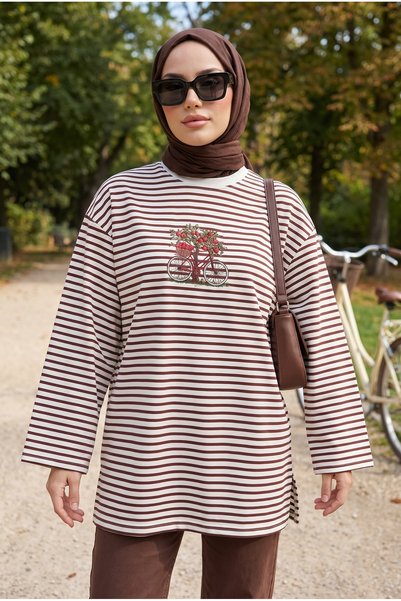 Kirazca Butik تونيك نسائي بياقة دائرية مطبوع عليه خطوط، بتصميم فضفاض، مناسب ل...