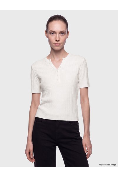 LC Waikiki Nevavm Farkıyla Lcw Comfort Ecru Knitwear Patterned Collar Women's...