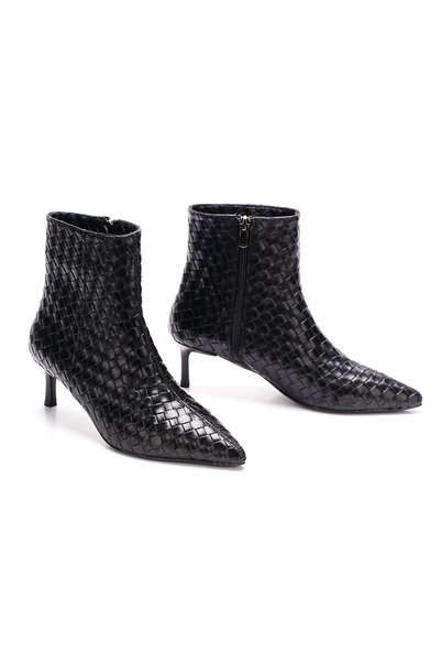 PASSAGE SHOES Γυναικεία κλασική μπότα με πλεκτή λεπτομέρεια και ψηλό τακούνι ...