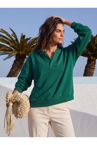 WeShaya Green Hooded V-Neck Sweatshirt, Relaxed Fit, Rib Knit, Knit, Drop-Sho...