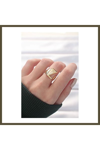 northcity n Gold-Colored Adjustable Ring with the Letter "Z" BX