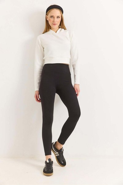 WeShaya Black High-Waisted Sports Leggings, Knit, Stretchy