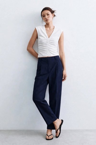 BARRELS AND OIL Women's Carrot Fabric Trousers - Navy Blue