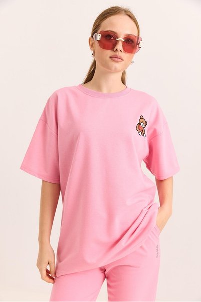 WeShaya Oversized T-Shirt with Pink Bear Embroidery, Knit, Drop-Shoulder, Cre...