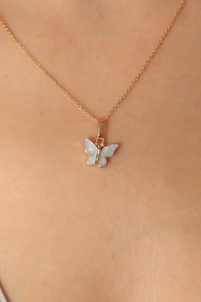 ForWhat Golden-Plated Blue Butterfly Pendant Necklace for Elegant Necks