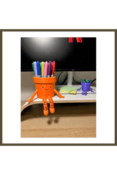 northcity n 3D-Printed Moving Smiling Pencil Holder - Articulated Desktop Org...