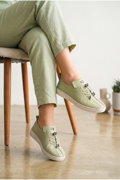 MERVESTORE Women's Genuine Leather Sneakers with Elastic Laces and a Comforta...