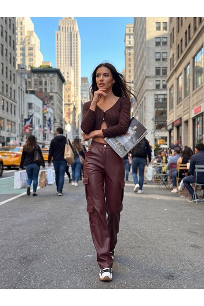 winmoda Faux Leather Baggy Pants with Side Cargo Pockets / Wide-Leg Pants
