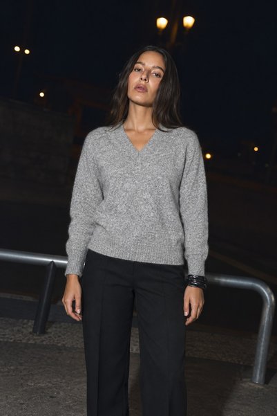 DAMGA JEANS Pulover de tricot gri de iarnă cu decolteu în V pentru femei